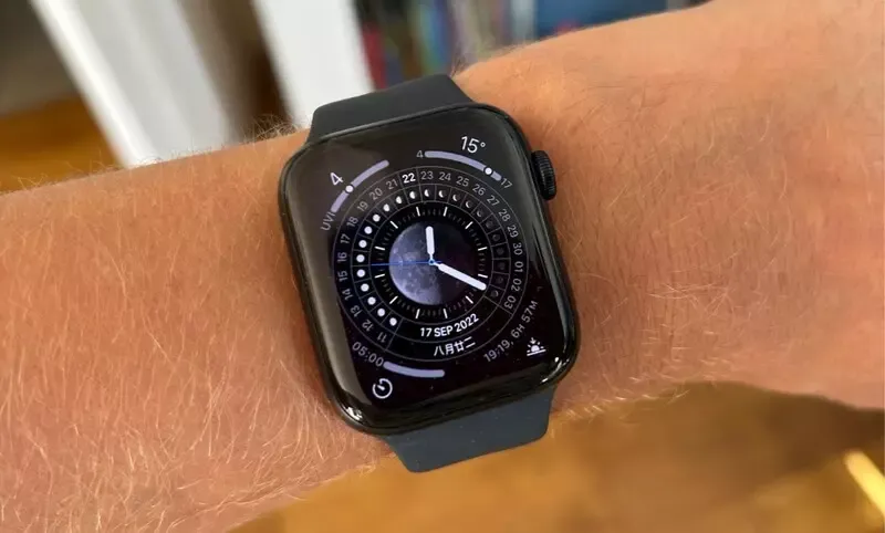 Apple Watch SE là gì? Có nên mua Apple Watch SE?