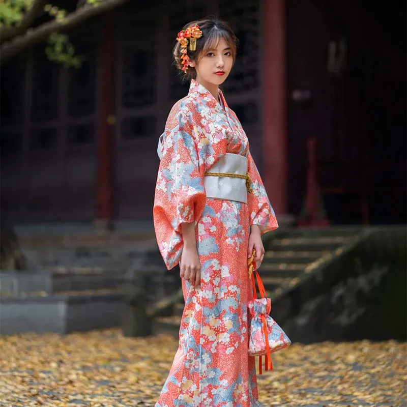 Kimono là gì? Ý nghĩa các loại Kimono? Yukata và Kimono có gì khác nhau?