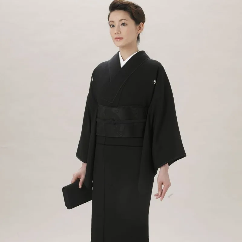 Kimono là gì? Ý nghĩa các loại Kimono? Yukata và Kimono có gì khác nhau?