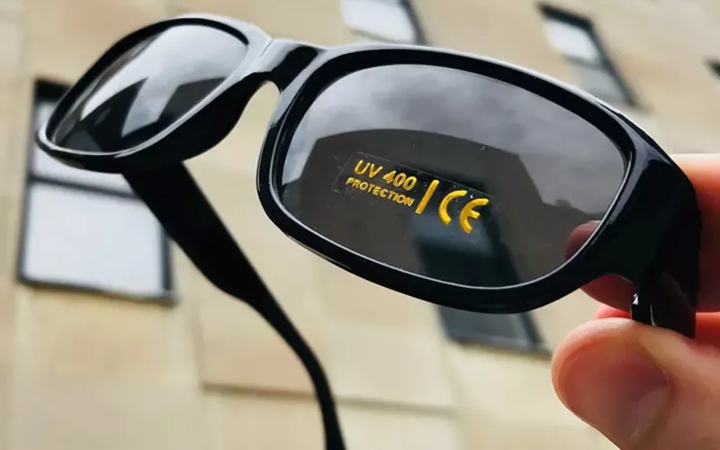 Mắt kính Polarized là gì? Cách nhận biết mắt kính Polarized