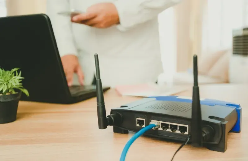 Modem Wifi là gì? Phân biệt sự khác nhau giữa modem và router?