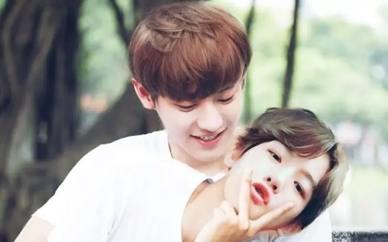 OTP, OT là gì trong Kpop? Một số couple OTP, OT trong nhóm nhạc Kpop