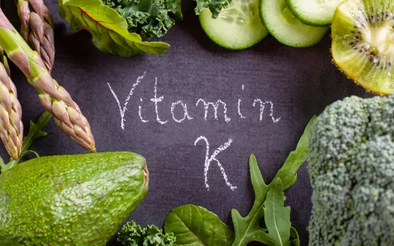 Vitamin K2 là gì? Những điều bạn cần biết về vitamin K2